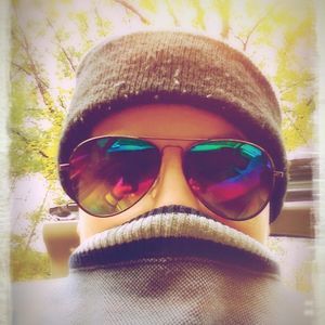 Meet your Posher, Brady